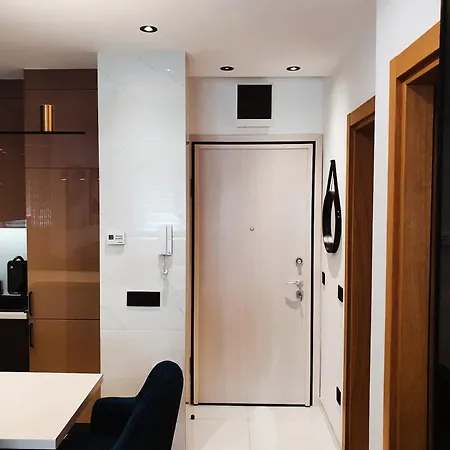 Lazarevic Lux - Pekovic Apartament *