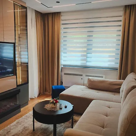 Lazarevic Lux - Pekovic * Zlatibor