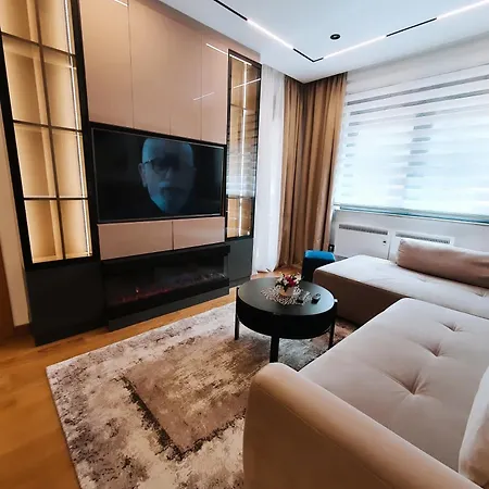 Lazarevic Lux - Pekovic Appartement