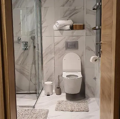 Lazarevic Lux - Pekovic Златибор