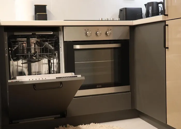 Lazarevic Lux - Pekovic * Златибор