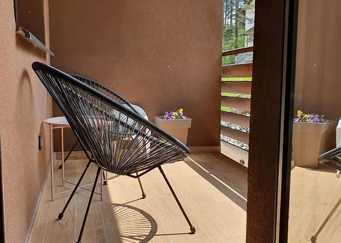 Lazarevic Lux - Pekovic