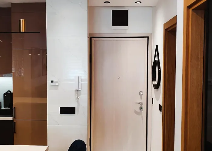 Lazarevic Lux - Pekovic Апартаменты *