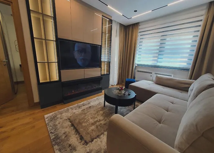 Апартаменты Lazarevic Lux - Pekovic