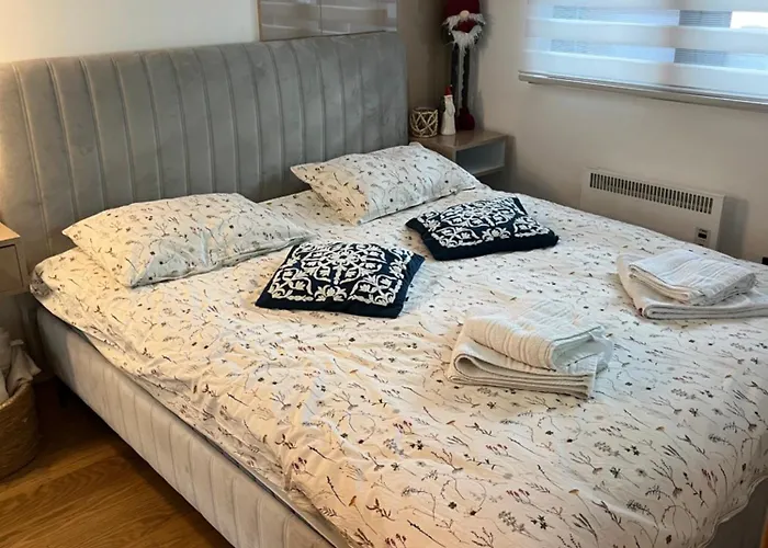 Апартаменты Lazarevic Lux - Pekovic